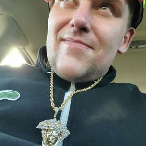 Meet your Posher, Noah